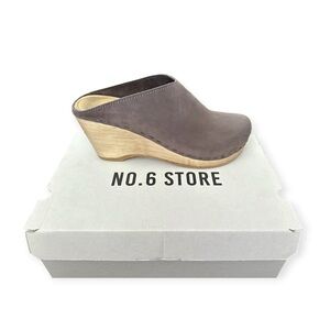 No. 6 New School Clog Smoke 38